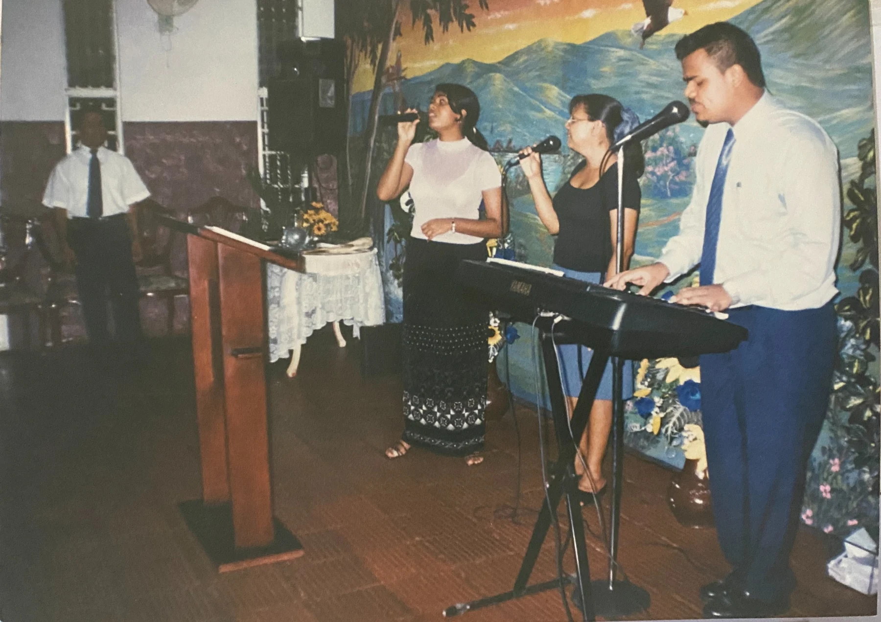 Fotografía de una etapa temprana del ministerio musical de Wiliam Oliveira